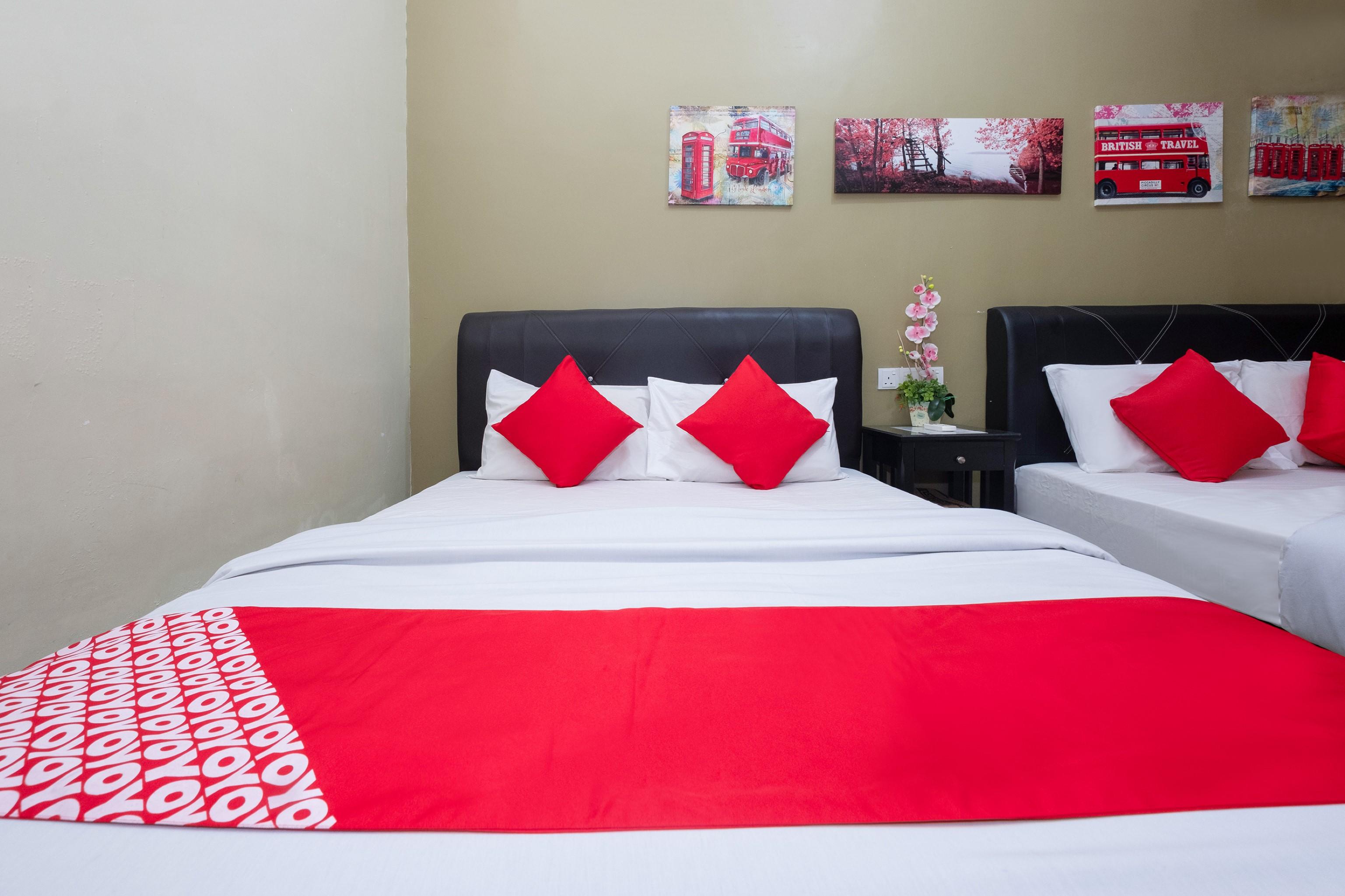 Oyo 89981 Nyamanya Hotel Kuantan Extérieur photo