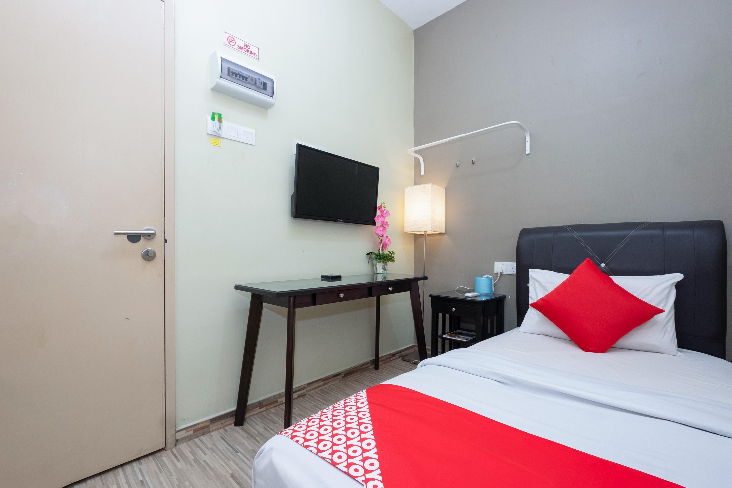 Oyo 89981 Nyamanya Hotel Kuantan Extérieur photo