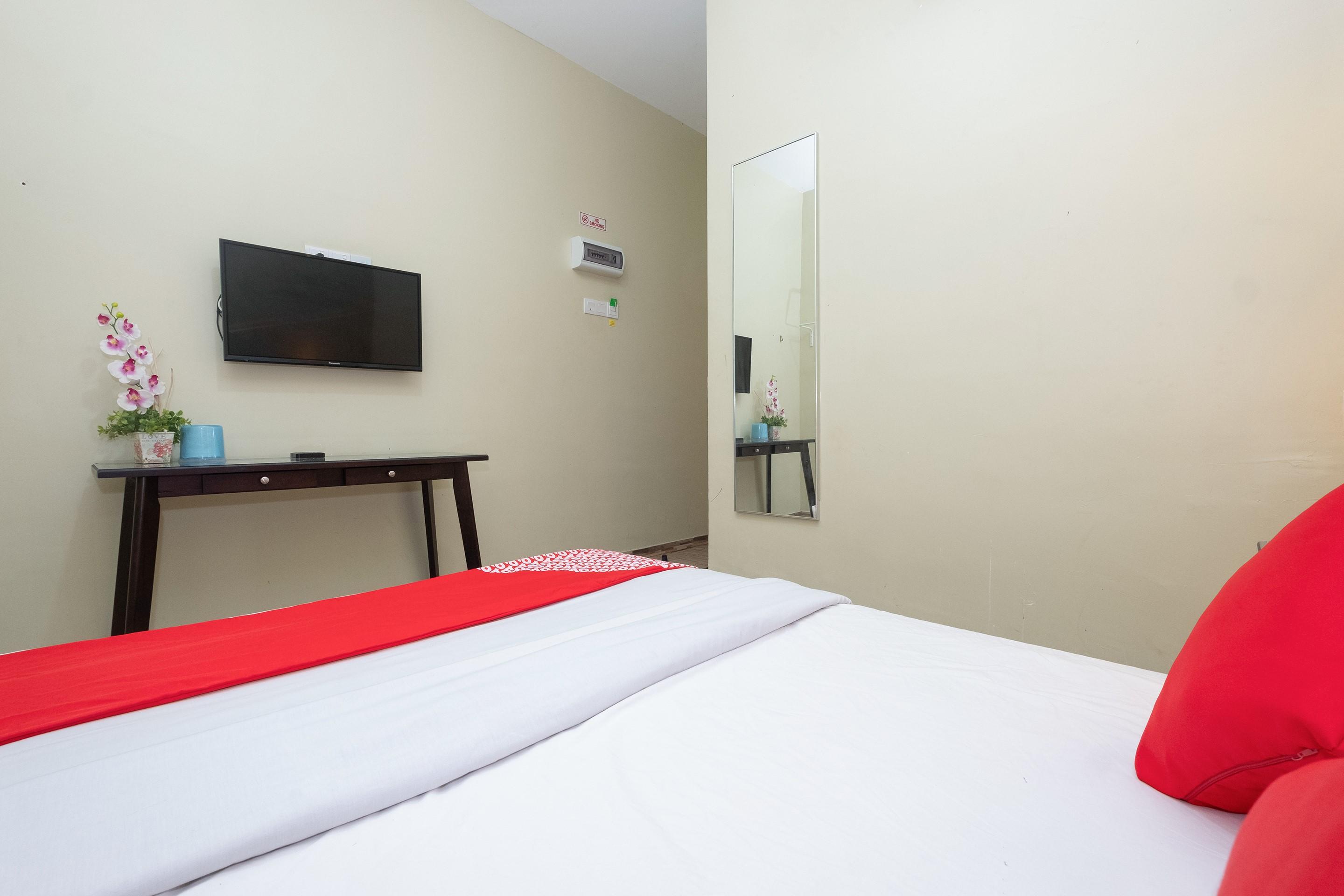 Oyo 89981 Nyamanya Hotel Kuantan Extérieur photo