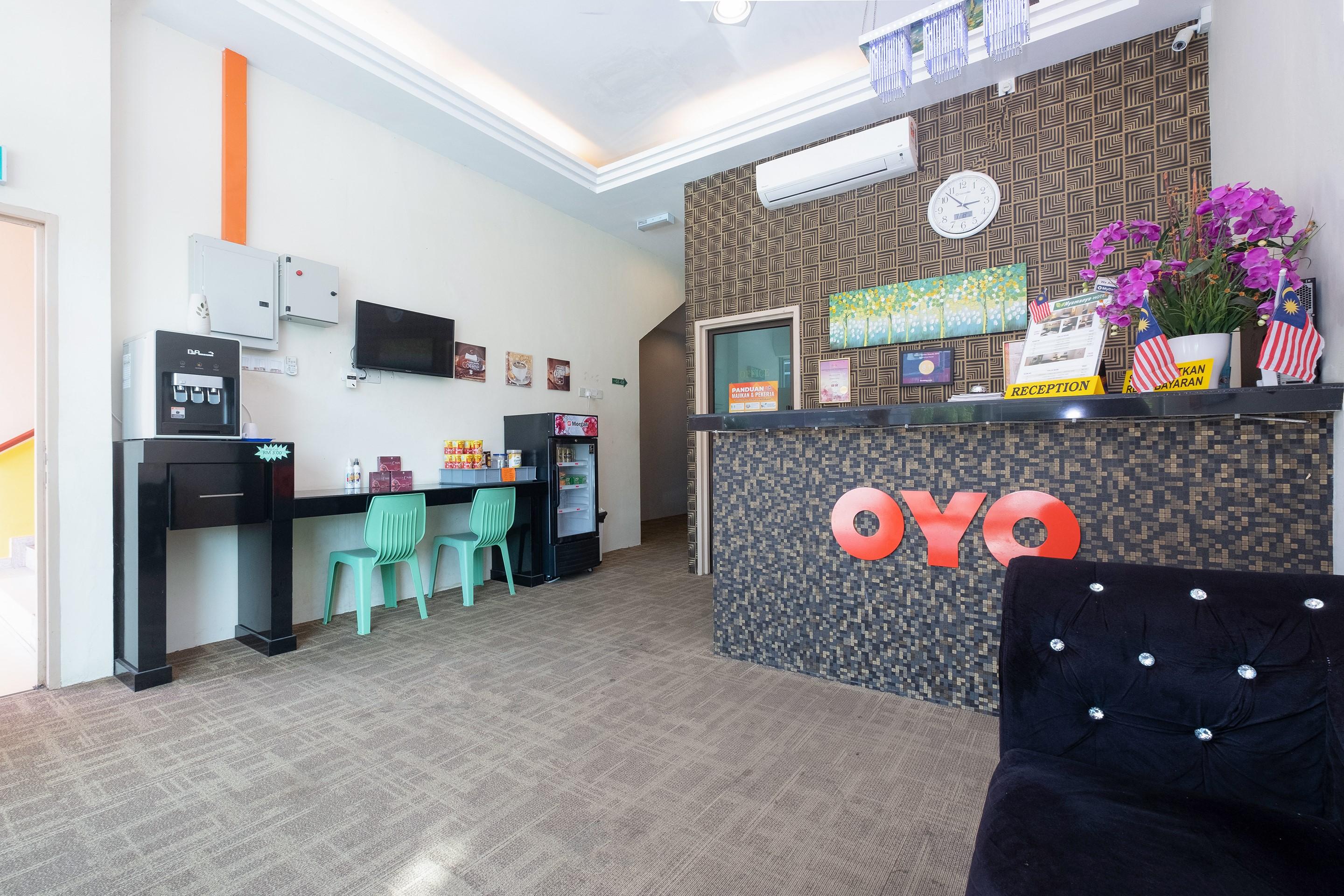 Oyo 89981 Nyamanya Hotel Kuantan Extérieur photo